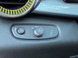 Chevrolet Trax LT FWD 4dr 2026