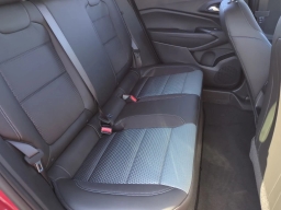 Chevrolet Trax LT FWD 4dr 2026