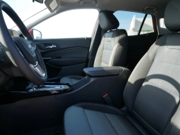 Chevrolet Trax LT FWD 4dr 2026