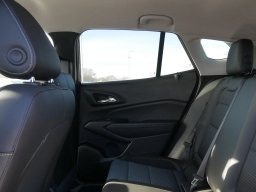 Chevrolet Trax LT FWD 4dr 2026