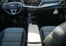 Chevrolet Trax LT FWD 4dr 2026