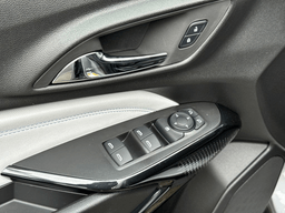 Chevrolet Trax LT FWD 4dr 2026