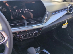 Chevrolet Trax LT FWD 4dr 2026