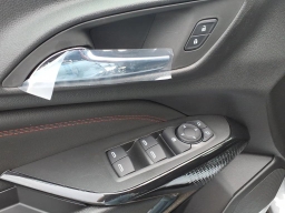 Chevrolet Trax 2RS FWD 4dr 2026