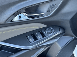 Chevrolet Trax ACTIV FWD 4dr 2026