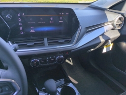 Chevrolet Trax ACTIV FWD 4dr 2026