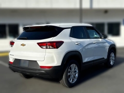 Chevrolet Trailblazer LS FWD 4dr 2026