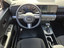 Hyundai Kona SE FWD 2026