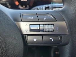 Hyundai Kona SE FWD 2026