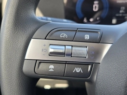 Hyundai Kona SE FWD 2026