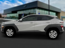 Hyundai Kona SE FWD 2026