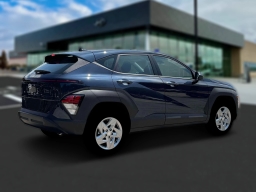 Hyundai Kona SE FWD 2026