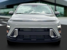 Hyundai Kona SE FWD 2026
