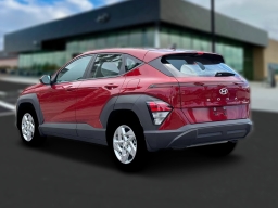 Hyundai Kona SE FWD 2026