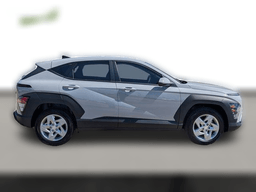 Hyundai Kona SE FWD 2026