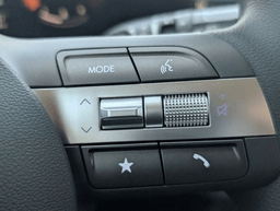 Hyundai Kona SE FWD 2026