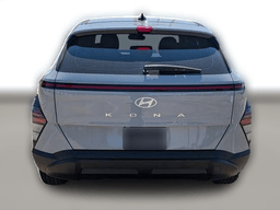 Hyundai Kona SE FWD 2026