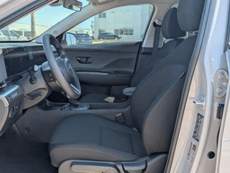 Hyundai Kona SE FWD 2026