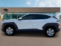 Hyundai Kona SE FWD 2026