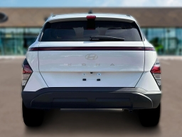 Hyundai Kona SE FWD 2026