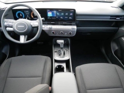 Hyundai Kona SE AWD 2026