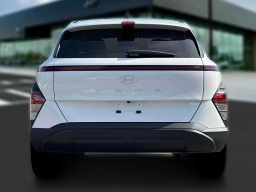 Hyundai Kona SE AWD 2026