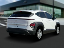 Hyundai Kona SE AWD 2026