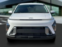 Hyundai Kona SE AWD 2026