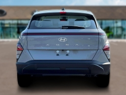 Hyundai Kona SE AWD 2026