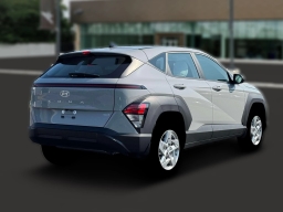 Hyundai Kona SE AWD 2026