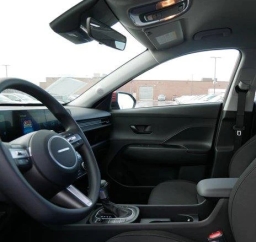 Hyundai Kona SE AWD 2026