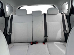 Hyundai Kona SE AWD 2026