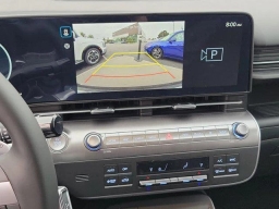 Hyundai Kona Electric SEL FWD 2025