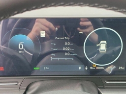 Hyundai Kona Electric SEL FWD 2025