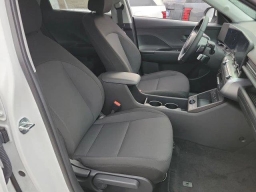 Hyundai Kona Electric SEL FWD 2025