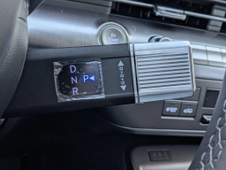 Hyundai Kona Electric SEL FWD 2025