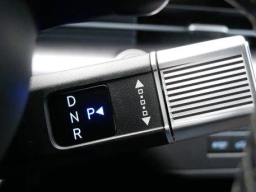 Hyundai Kona Electric SEL FWD 2025