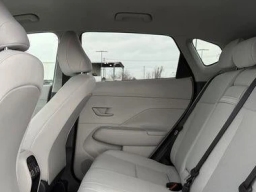 Hyundai Kona Electric SEL FWD 2025