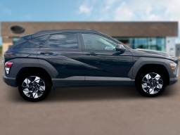 Hyundai Kona SEL Convenience AWD 2025