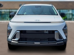 Hyundai Kona SEL Premium FWD 2026