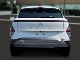 Hyundai Kona SEL Premium AWD 2026