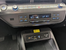 Hyundai Kona Limited AWD 2026