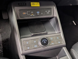 Hyundai Kona Limited AWD 2026