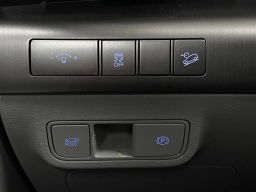 Hyundai Kona Limited AWD 2026