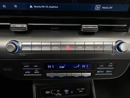 Hyundai Kona Limited AWD 2026