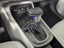 Hyundai Kona SEL Sport FWD 2026