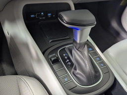 Hyundai Kona SEL Sport FWD 2026