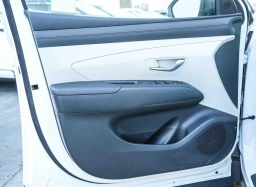 Hyundai Tucson Hybrid Blue SE AWD 2026