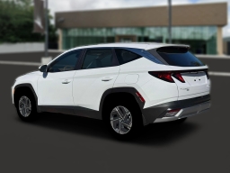 Hyundai Tucson Hybrid Blue SE AWD 2026