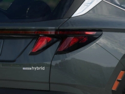 Hyundai Tucson Hybrid SEL AWD 2026